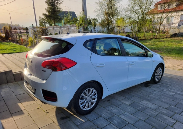 Kia Ceed cena 27500 przebieg: 199000, rok produkcji 2016 z Siedlce małe 56